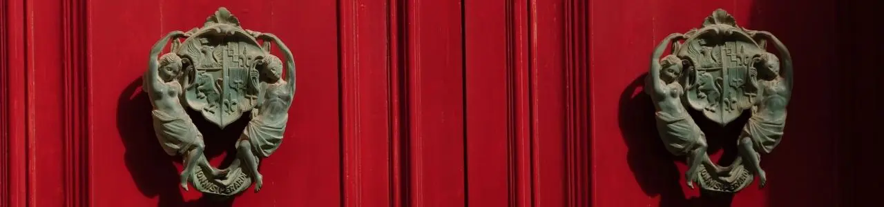 Malta door